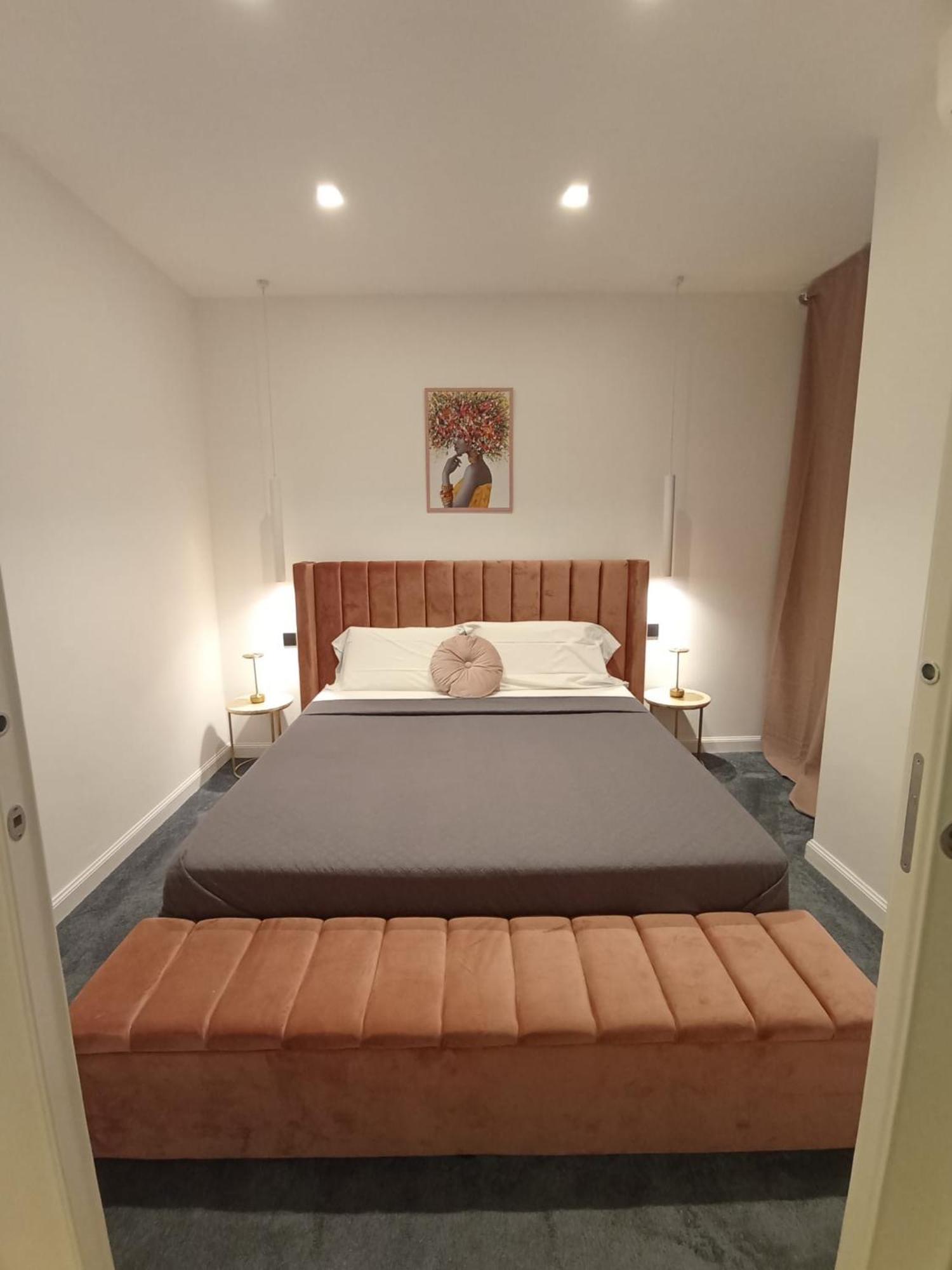 President Plaza Vip Suite Spa By Babylon Stay Neapol Zewnętrze zdjęcie