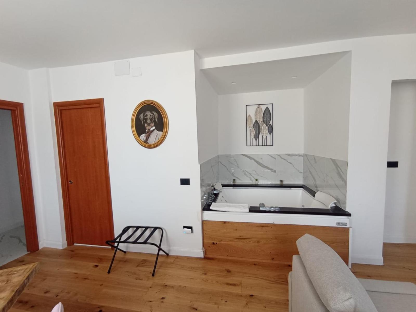 President Plaza Vip Suite Spa By Babylon Stay Neapol Zewnętrze zdjęcie