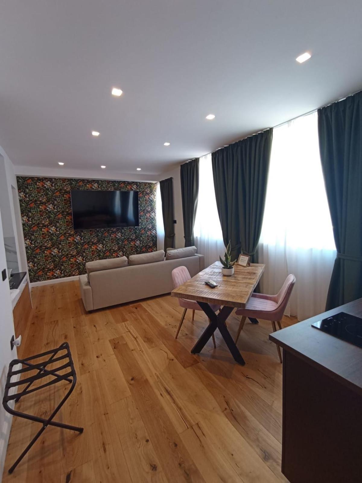 President Plaza Vip Suite Spa By Babylon Stay Neapol Zewnętrze zdjęcie